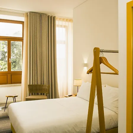 Bo - Alvares Cabral Гостевой дом 3*